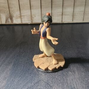 Disney Infinity 2.0 Aladdin Figurine with Blue Vest and Tan Base